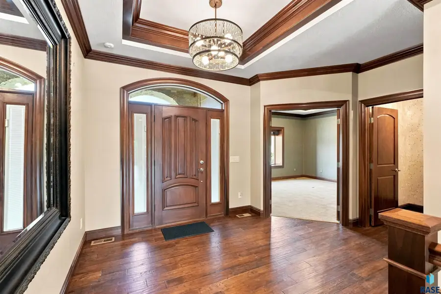 7406 S Grand Arbor Ct, Sioux Falls, SD 57108 - #2
