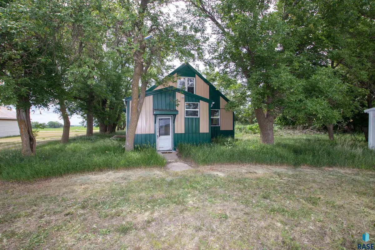 22680 486th Ave, Ward, SD 57026 - #1