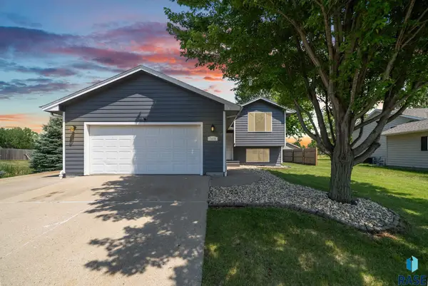 5408 S Anthony Ave, Sioux Falls, SD 57106