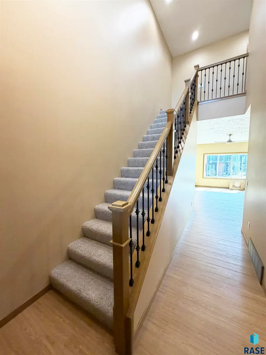 5113 E 67th St, Sioux Falls, SD 57108 - #3
