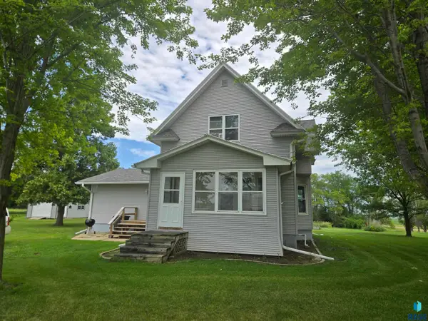 22687 461st Ave, Rutland, SD 57057