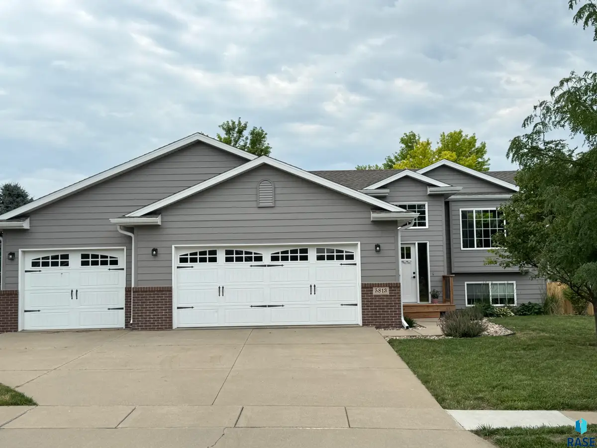 5813 W Teem St, Sioux Falls, SD 57107 - #1