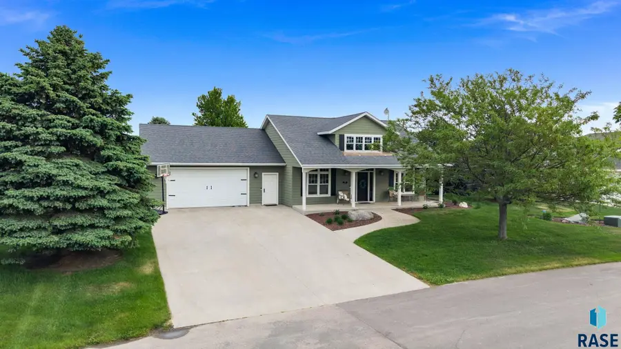54 N Gulch Ln, Wentworth, SD 57075 - #2