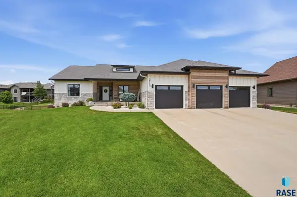 2710 W Little Oak Cir, Sioux Falls, SD 57108