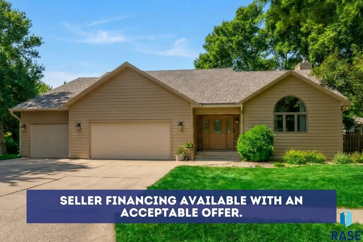 5109 S Sweetbriar Dr, Sioux Falls, SD 57108 - #1