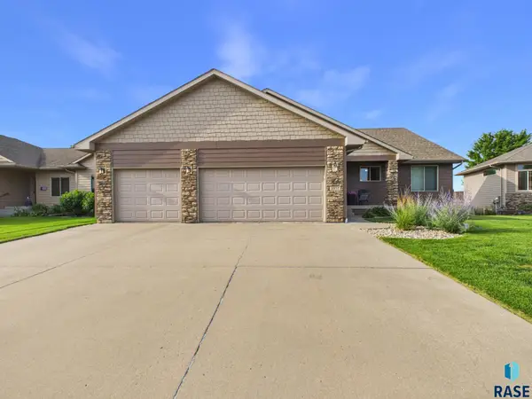 E Brookline Dr, Sioux Falls, SD 57103