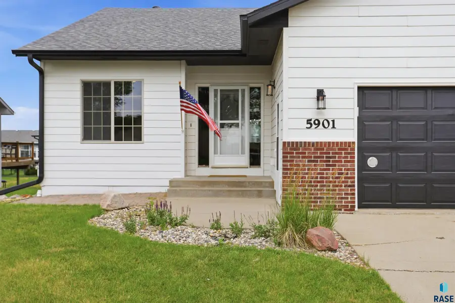 5901 N Sand Ave, Sioux Falls, SD 57104 - #3