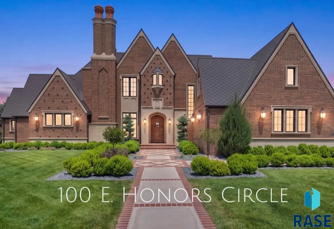 100 E Honors Cir, Sioux Falls, SD 57108 - #1