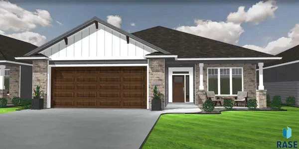5921 S Huntwood Ave, Sioux Falls, SD 57108