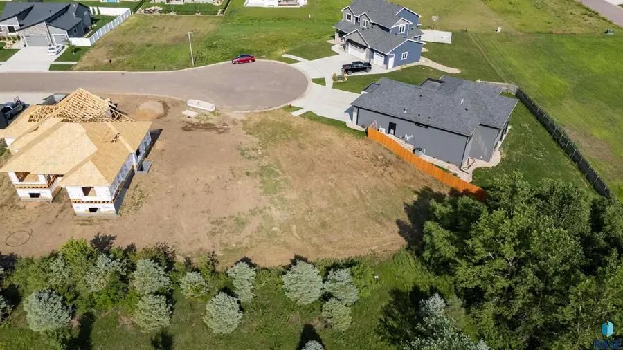 429 Blue Ox Cir, Harrisburg, SD 57032 - #3