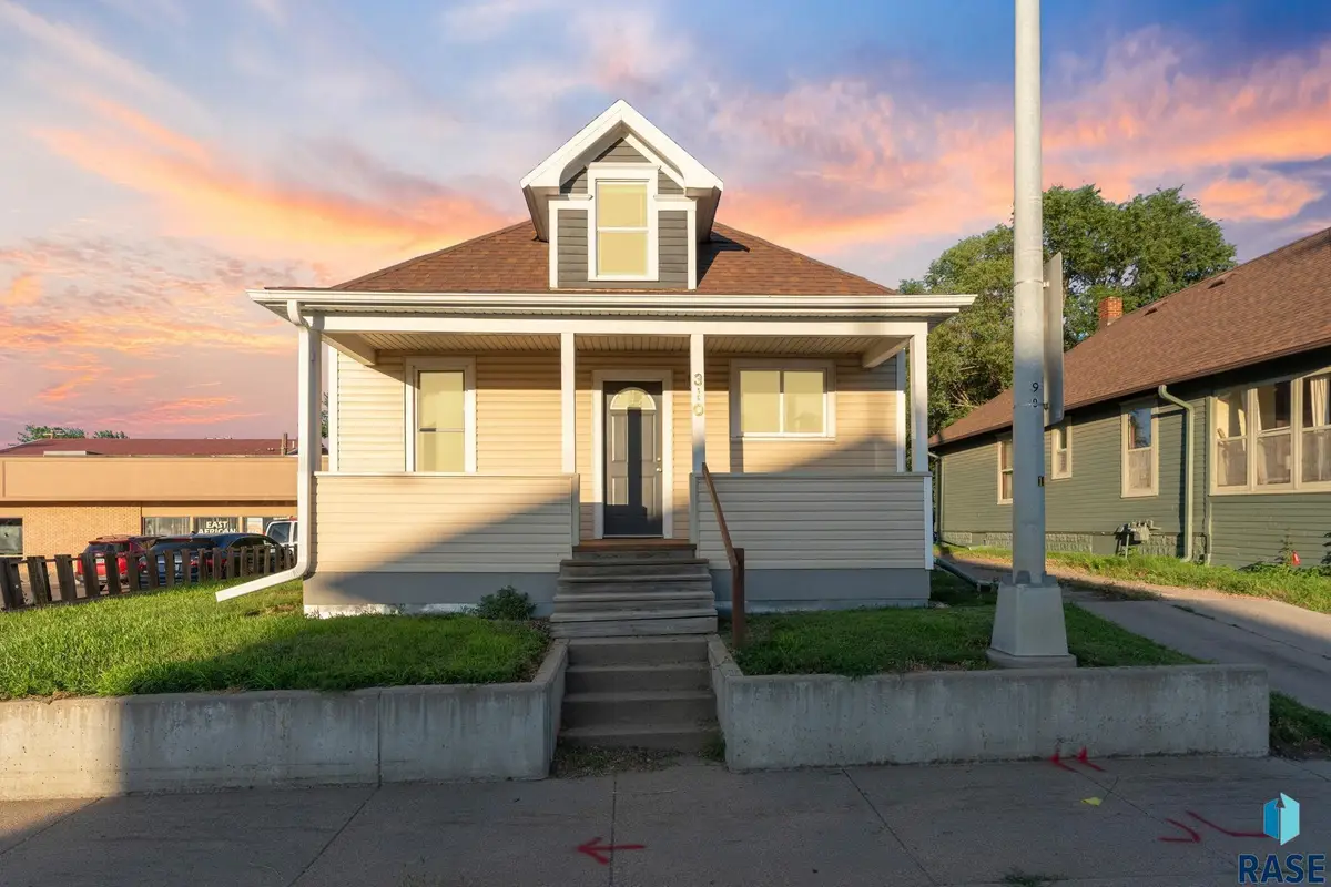 310 N Cliff Ave, Sioux Falls, SD 57103 - #1