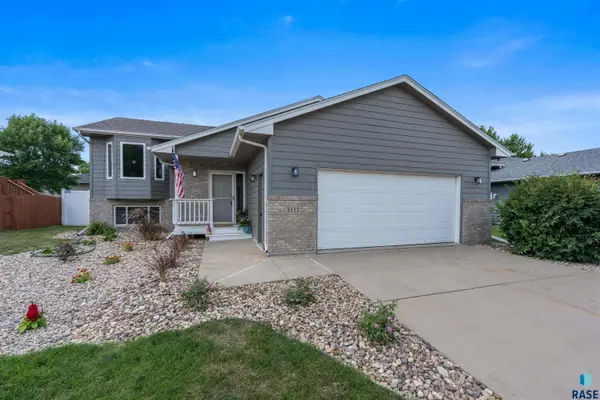 5117 S Mandy Ave, Sioux Falls, SD 57016