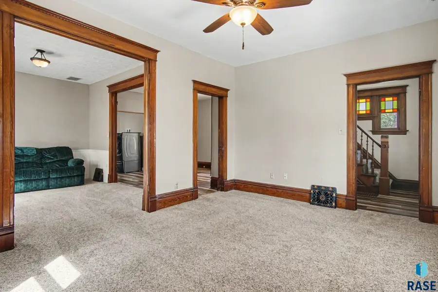 471 E 2nd St, Parker, SD 57053 - #3