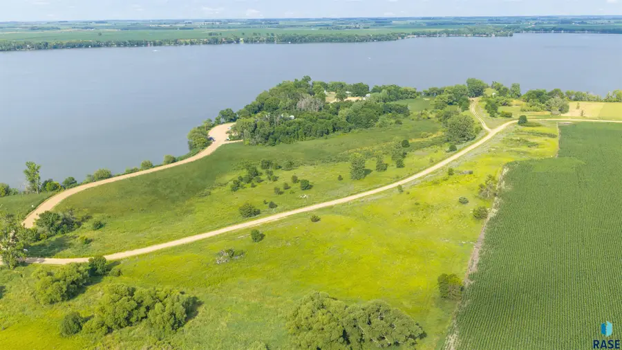 116 Sunrise Shores Ln, Garvin, MN 56132 - #2