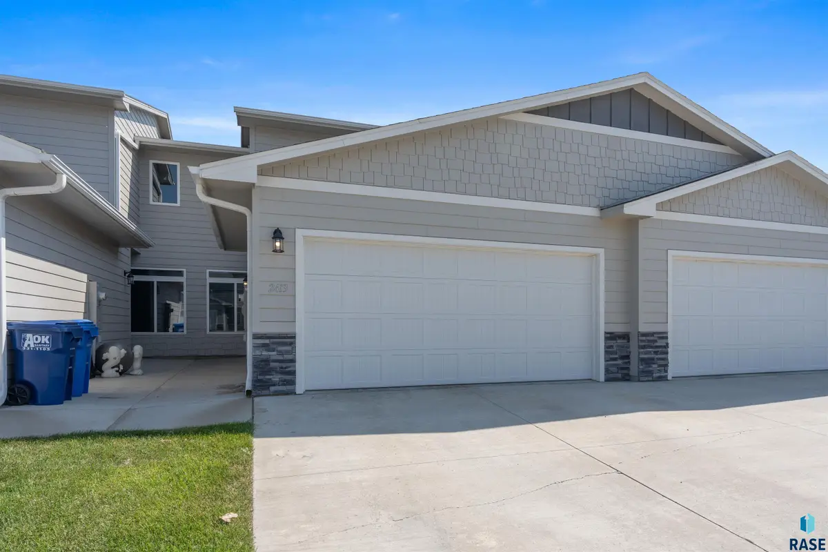 2413 E Copalis Pl, Sioux Falls, SD 57108 - #1