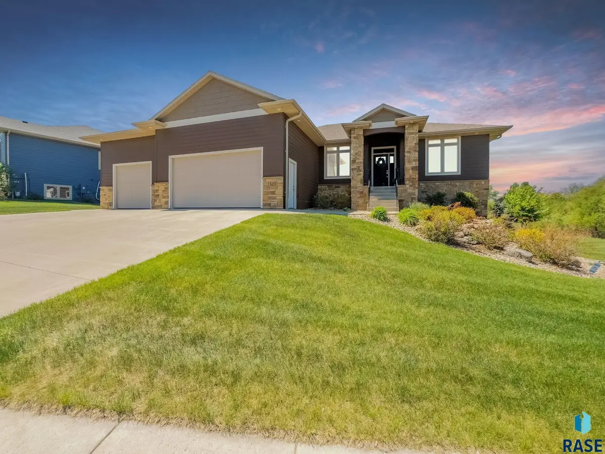 S Heritage Rd, Brandon, SD 57005 - #1