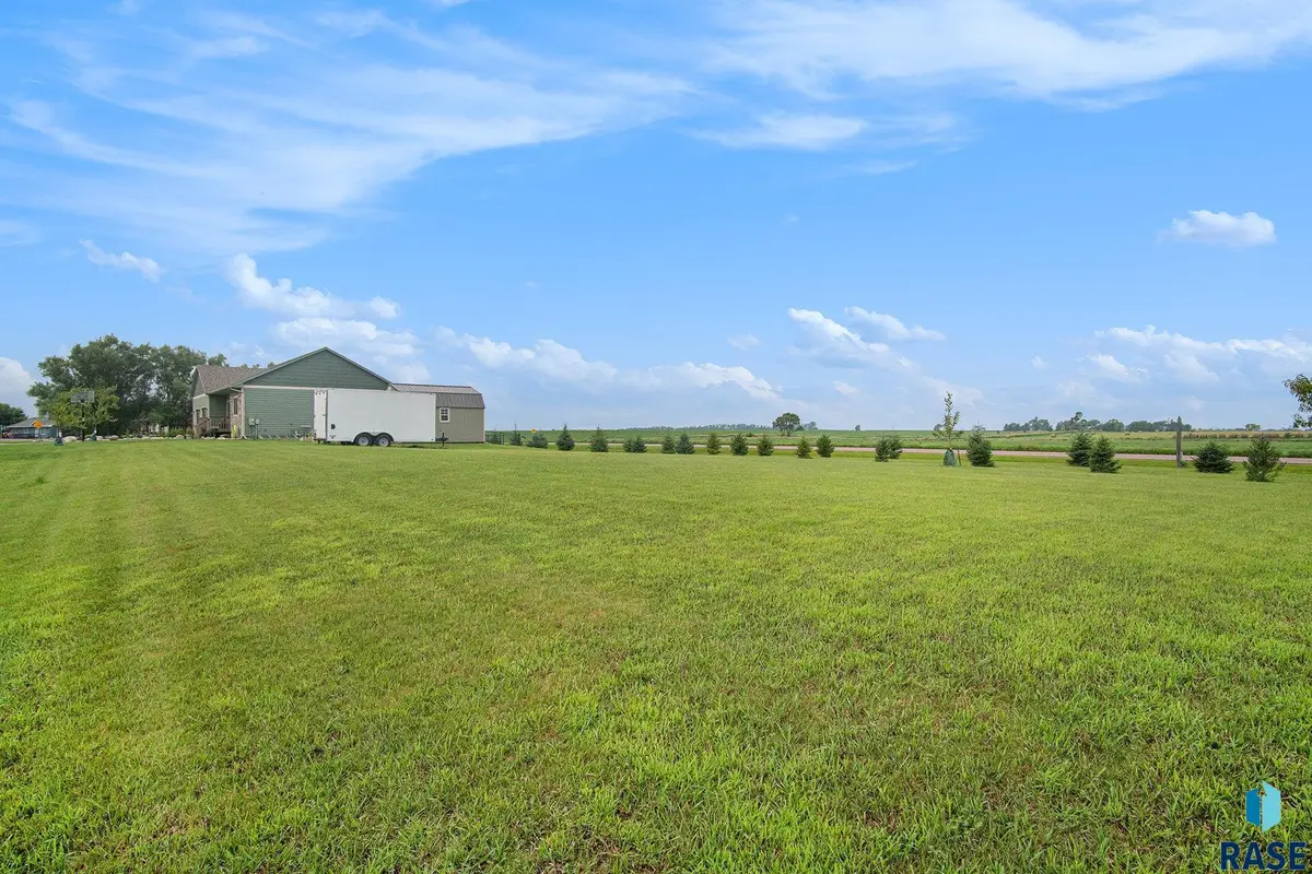 1311 S Lynn Ave Ave, Montrose, SD 57048 - #1