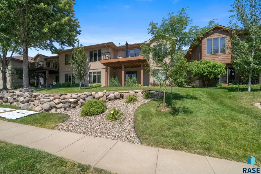2603 S Big Timber Pl, Sioux Falls, SD 57105 - #3