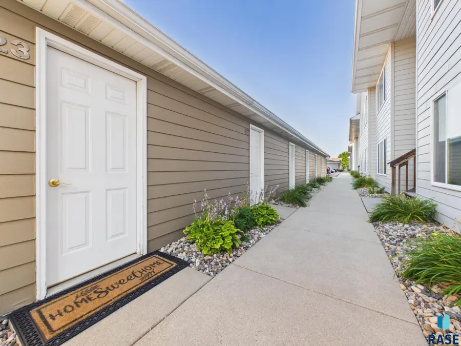 7107 W 56th St #23, Sioux Falls, SD 57106 - #2