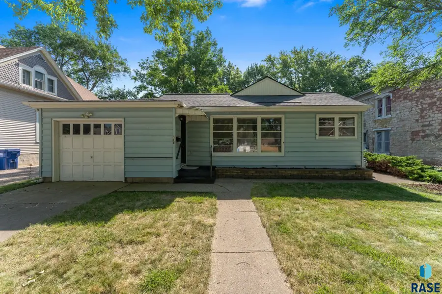 N Broadway St, Canton, SD 57013 - #3