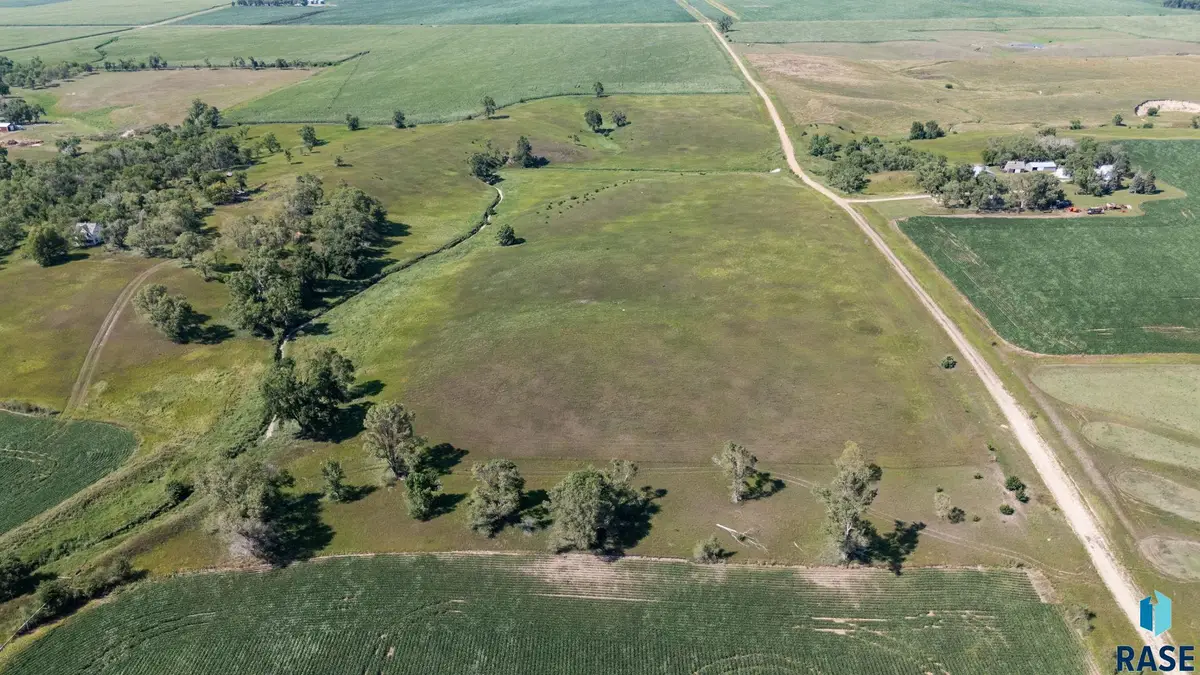 30239 463rd Tract #1 Ave, Centerville, SD 57014 - #1
