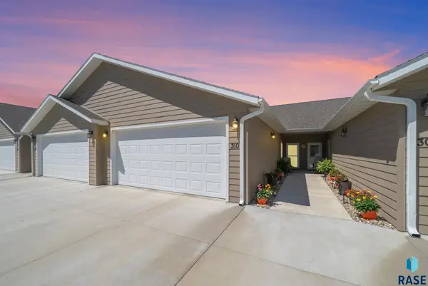 310 S Vermont Ave, Platte, SD 57369