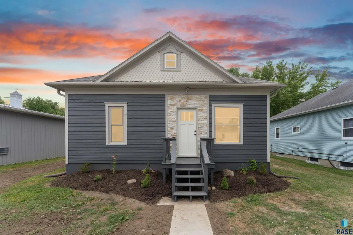 350 Main St, Chancellor, SD 57015 - #1