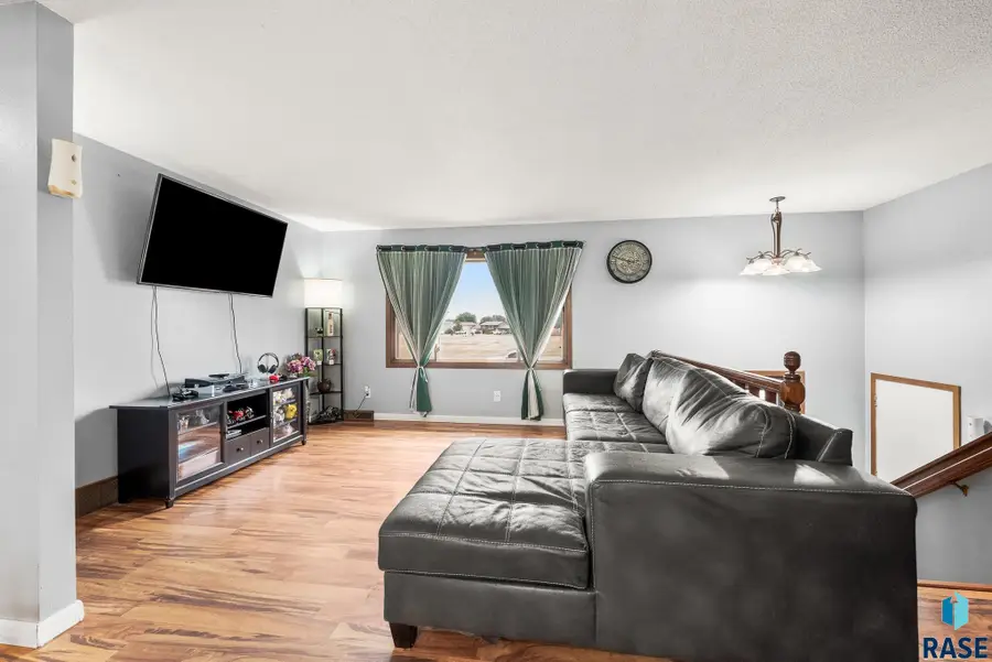 W 61st St, Sioux Falls, SD 57106 - #3