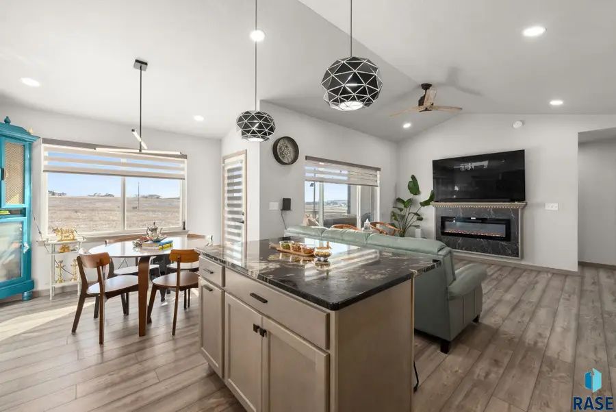 300 S Tumble Creek Ave, Sioux Falls, SD 57110 - #3