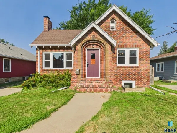 715 S Menlo Ave, Sioux Falls, SD 57104