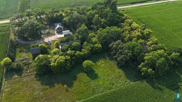 24450 481st Ave, Dell Rapids, SD 57022