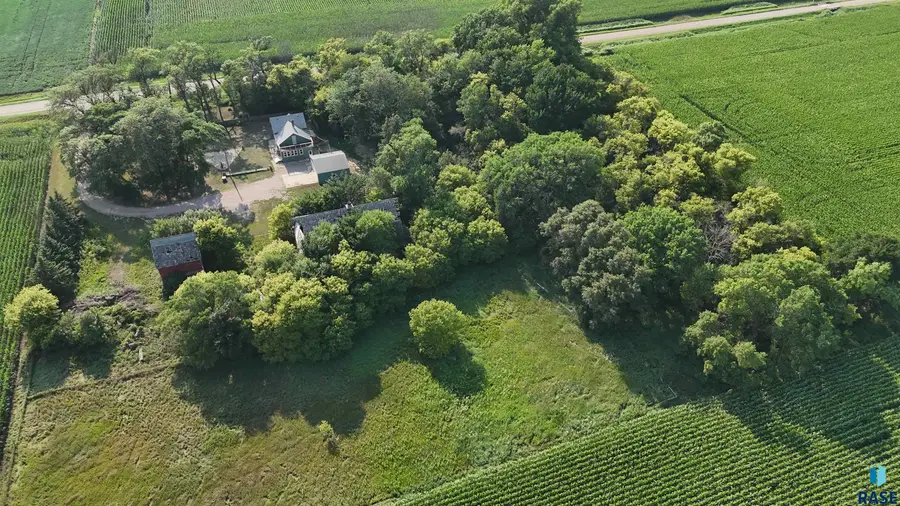 24450 481st Ave, Dell Rapids, SD 57022 - #2