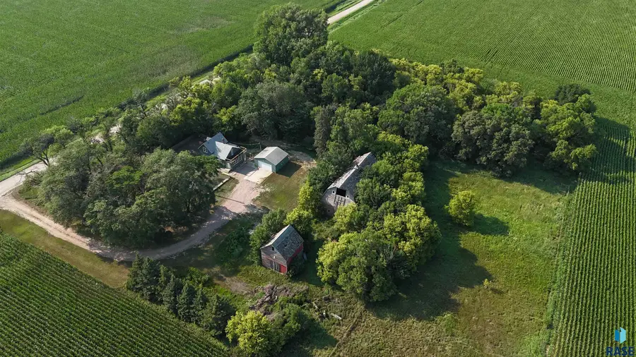 24450 481st Ave, Dell Rapids, SD 57022 - #3