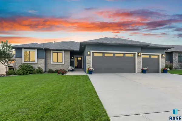 2809 S Maplewood Ave, Sioux Falls, SD 57110