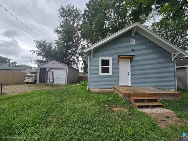 707 E 7th St, Sioux Falls, SD 57103