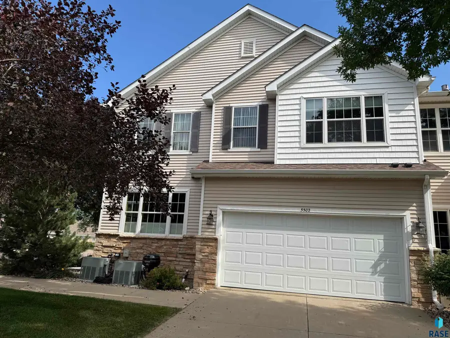 5502 S Sandra Dr, Sioux Falls, SD 57108 - #3