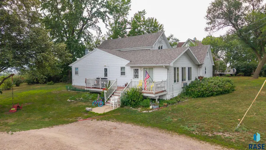 48055 259th St, Brandon, SD 57005 - #3