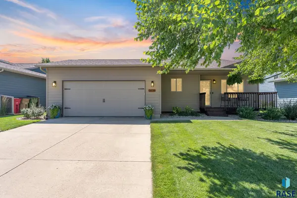 3709 W 90th St, Sioux Falls, SD 57108