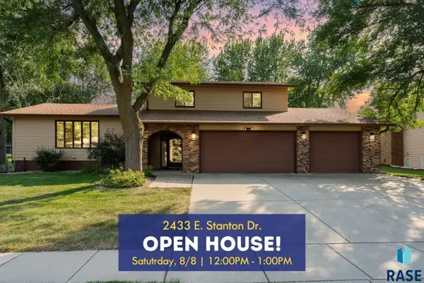 2433 E Stanton Dr, Sioux Falls, SD 57103