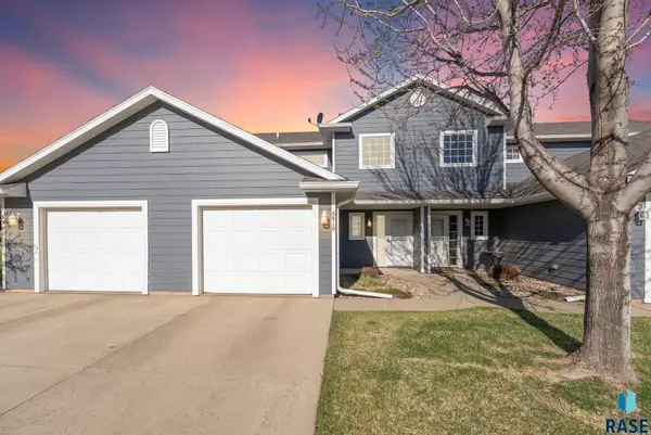 5310 W Boxwood Pl, Sioux Falls, SD 57107