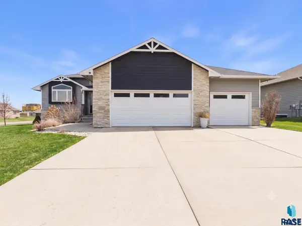 6500 E Steamboat Trl, Sioux Falls, SD 57110