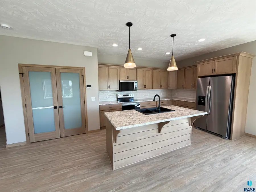 5119 E 67th St, Sioux Falls, SD 57108 - #2