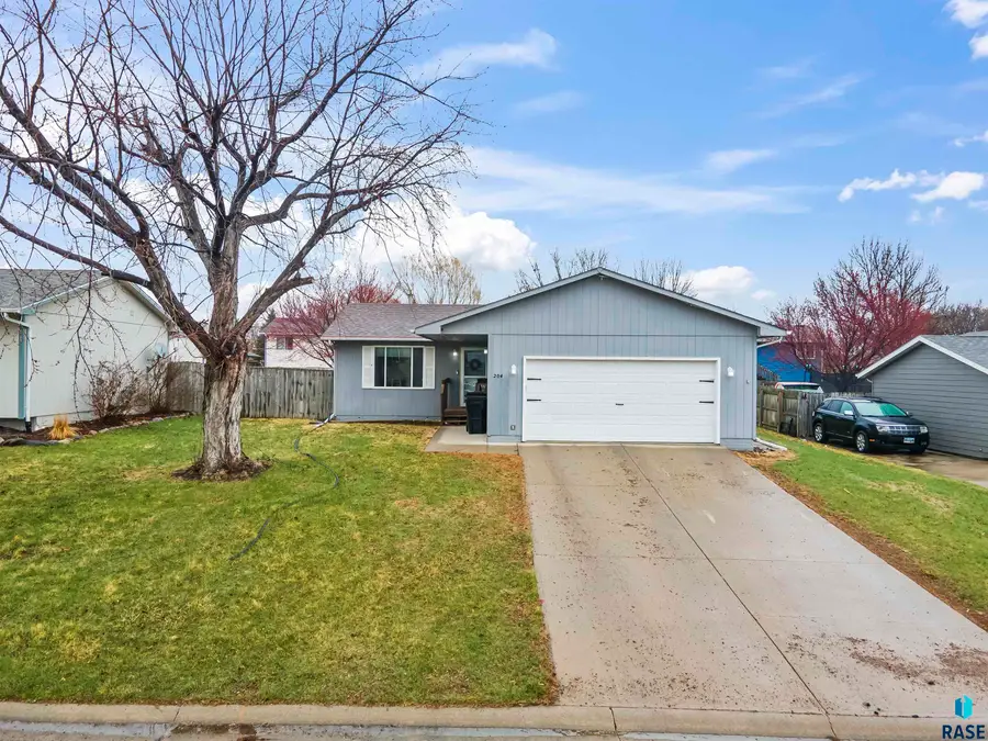 204 N Steven St, Worthing, SD 57077 - #2