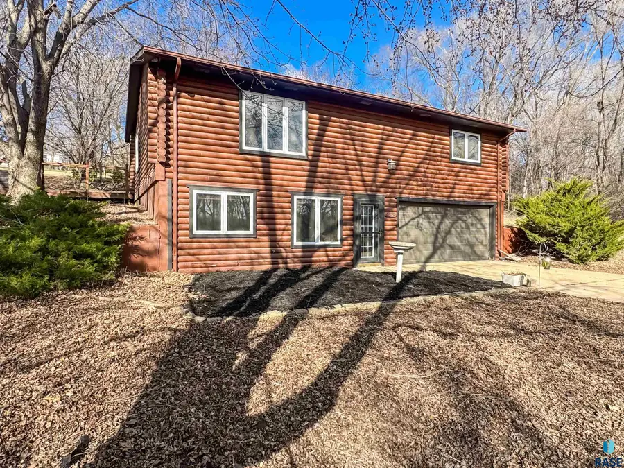6209 N Western Ave, Sioux Falls, SD 57107 - #2