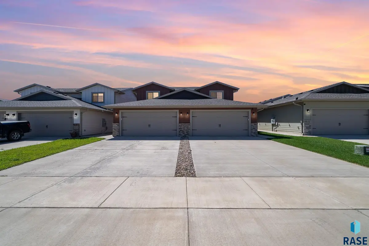 9421 W Dolores Dr, Sioux Falls, SD 57106 - #1