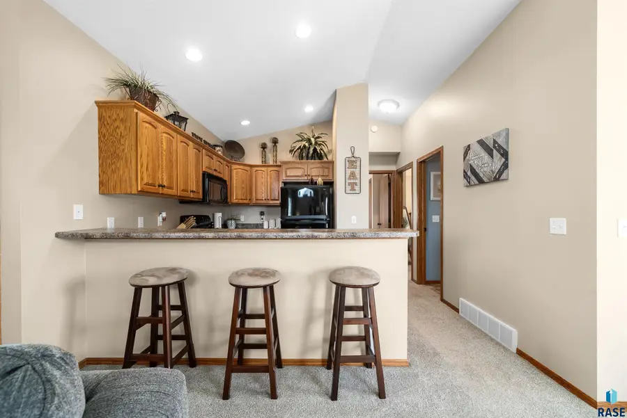 7405 W 51st St, Sioux Falls, SD 57106 - #2
