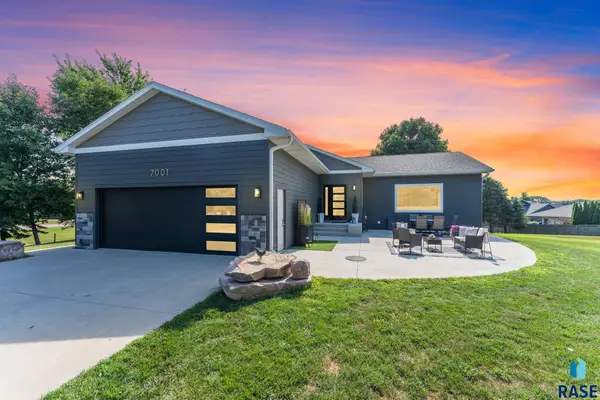 7001 E 26th St, Sioux Falls, SD 57110