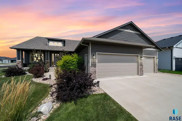 6800 E Smyrna Cir, Sioux Falls, SD 57110