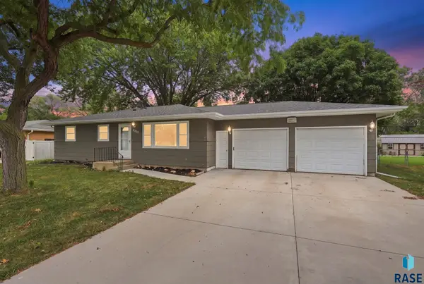 6812 W 6th St, Sioux Falls, SD 57107