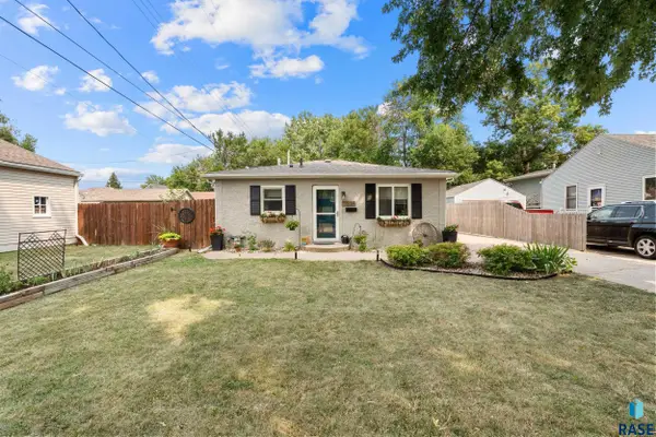 2910 S Norton Ave, Sioux Falls, SD 57105